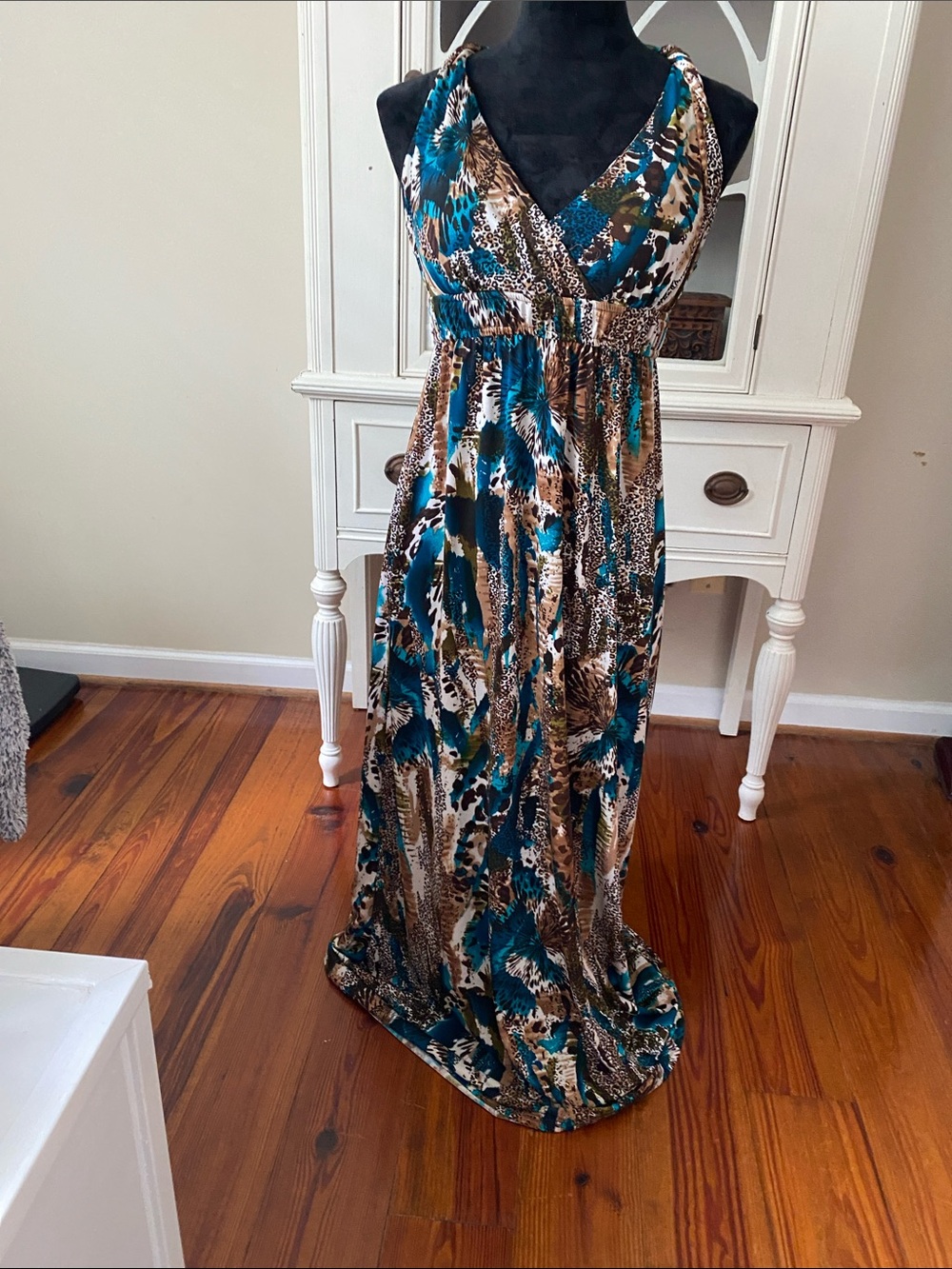 Glamorous Teal, Brown and Cream Printed V-Neck Maxi Dress